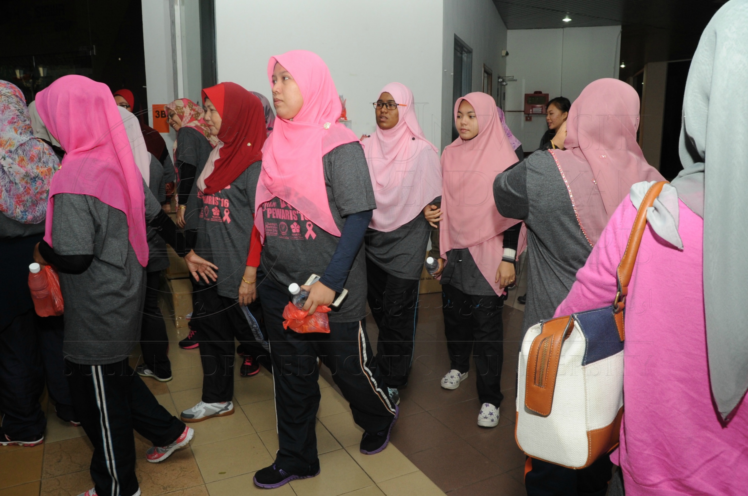 PRO 16 69 Karnival Pewaris 2016   UPSIHAS 8154